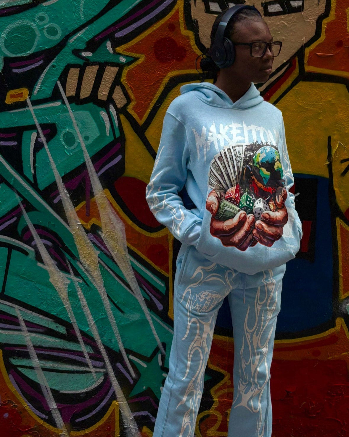 BLUE "MAKE IT OUT" SWEATSUIT