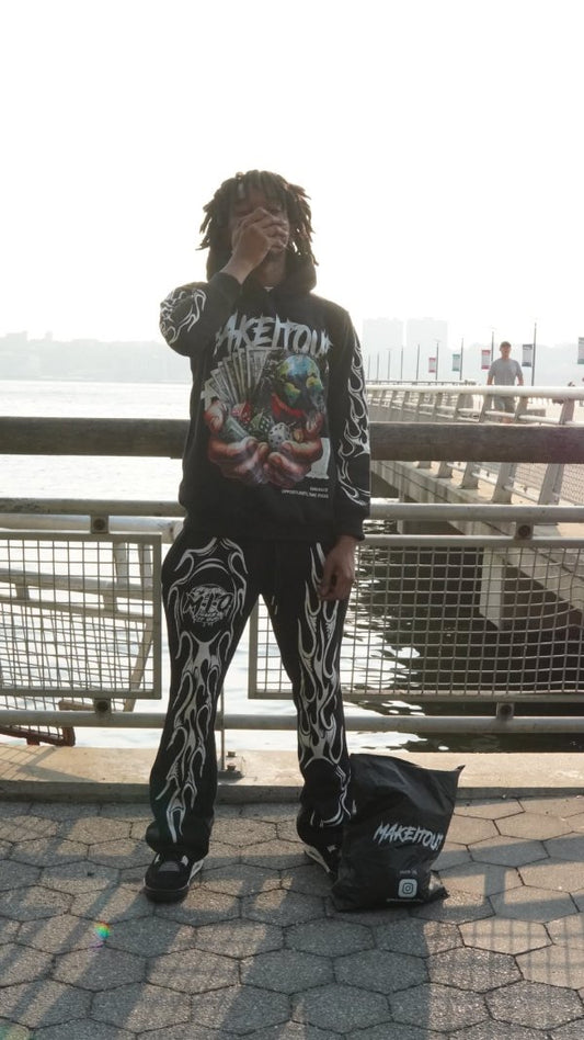 BLACK "MAKE IT OUT" SWEATSUIT